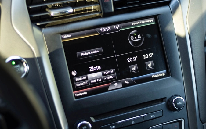 Ford Mondeo cena 54900 przebieg: 178600, rok produkcji 2015 z Wrocław małe 704